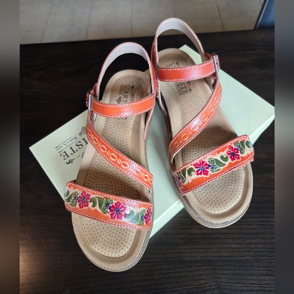 Like New! With Box L'Artiste Dialog Platform Sandals, Size 36, Blush Rose Color